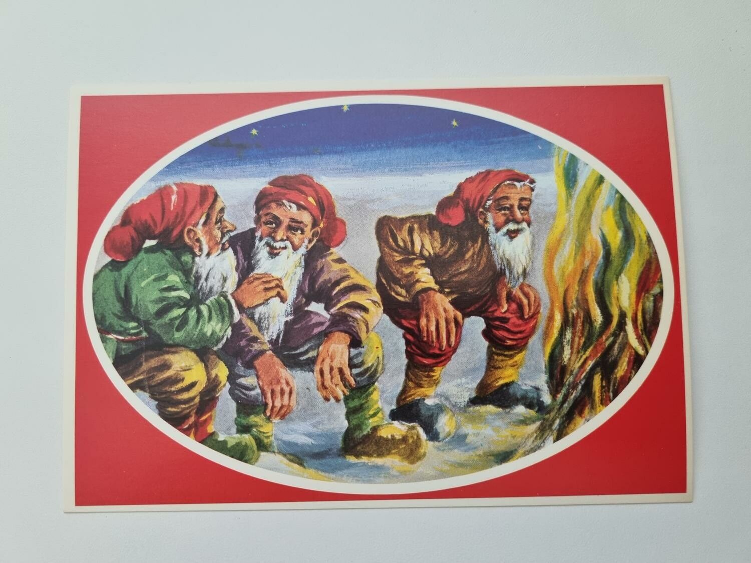 Vykort - Julkort,  tomtar vid tomtebrasa