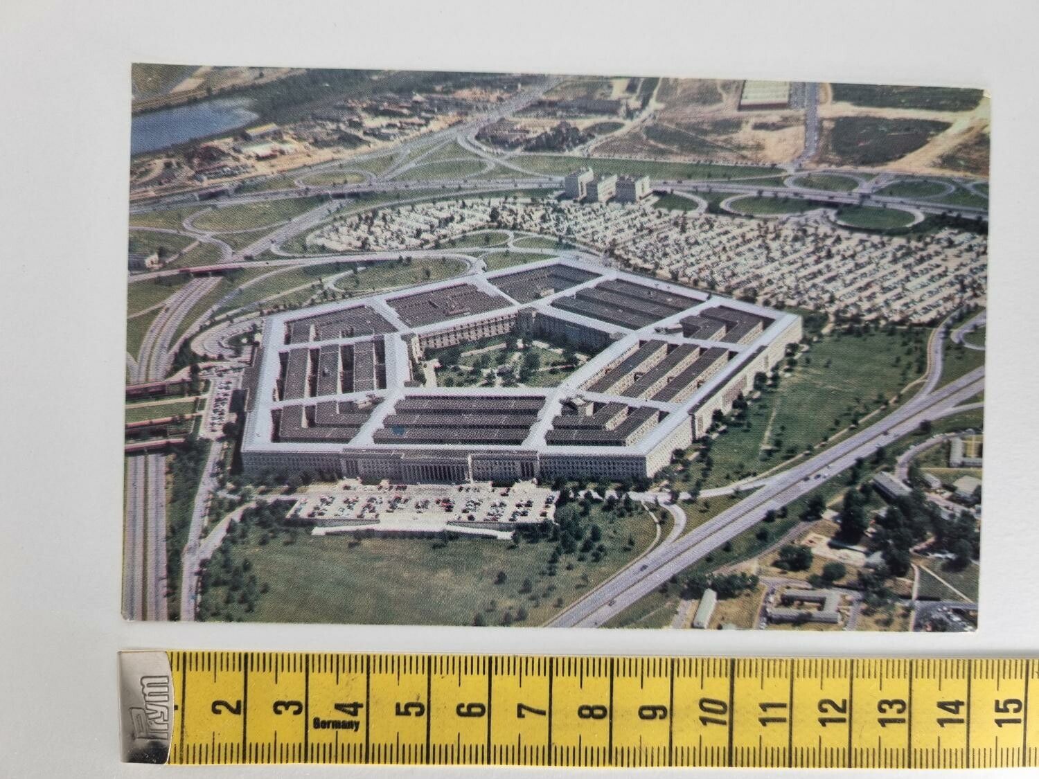 Vykort A city in itself, the Pentagon