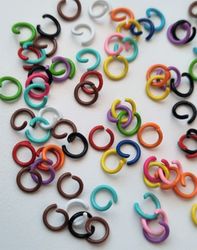 100 st jumprings / bindringar (6 mm, blandade färger)