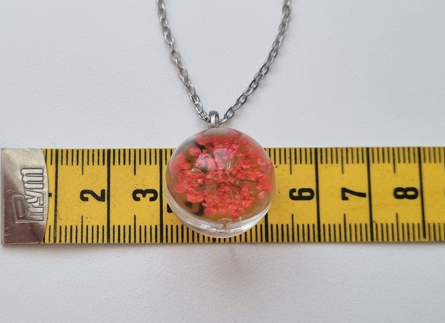 Halsband med rund glasberlock (45 cm lång kedja)