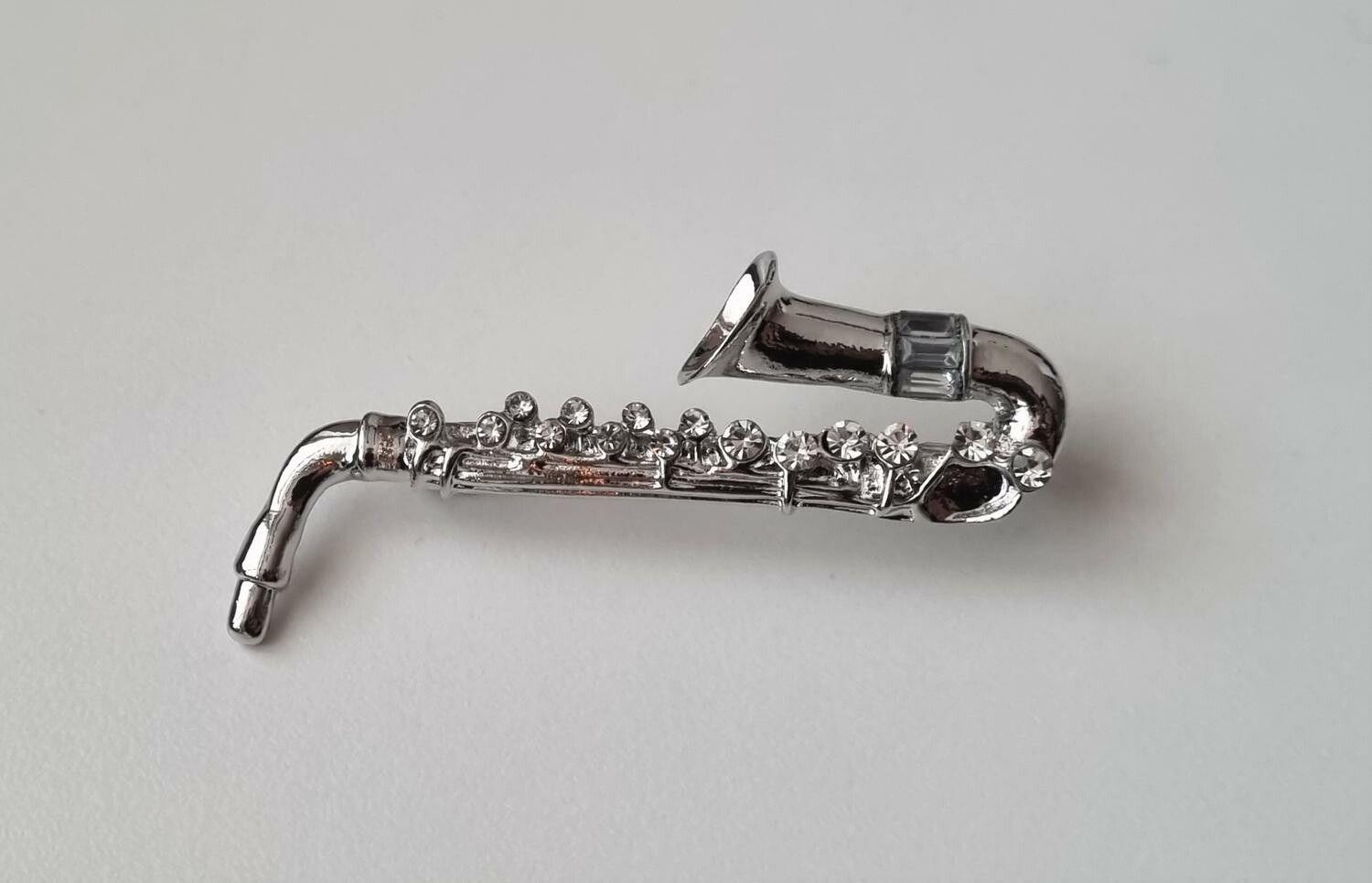 1 st detaljrik brosch hänge - Saxofon