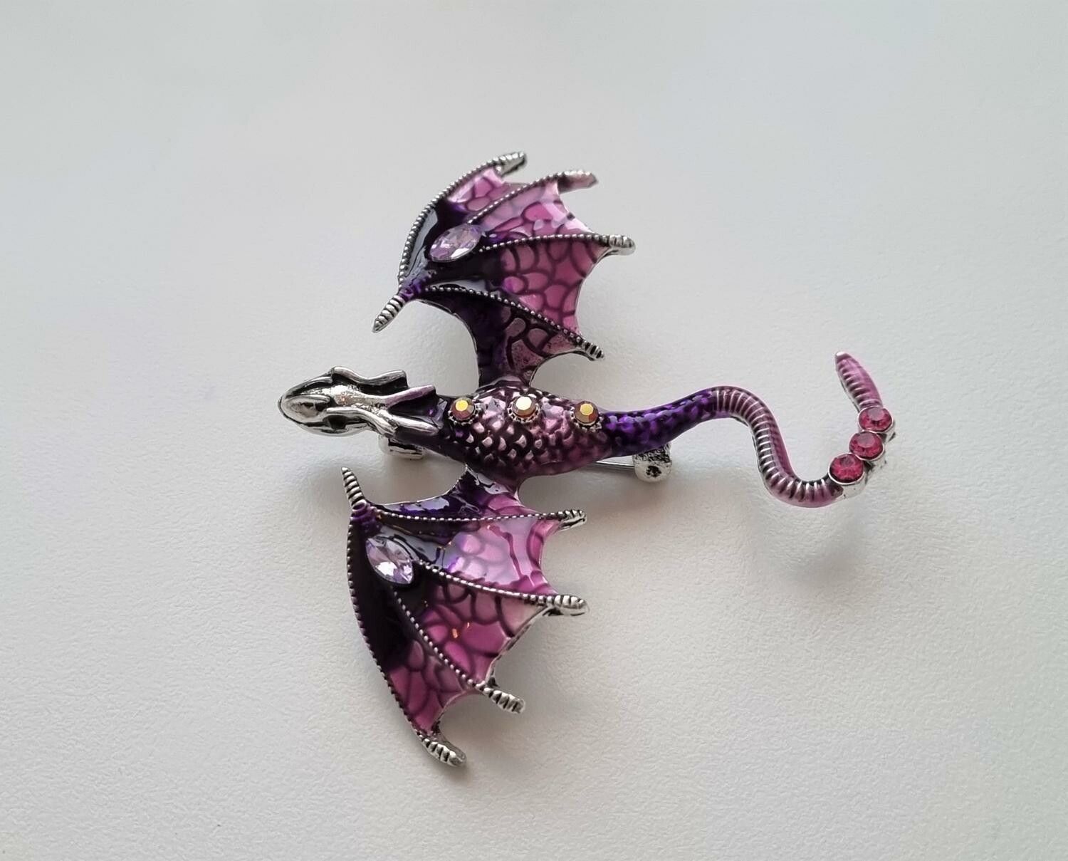 1 st detaljrik brosch hänge - Drake (lila)