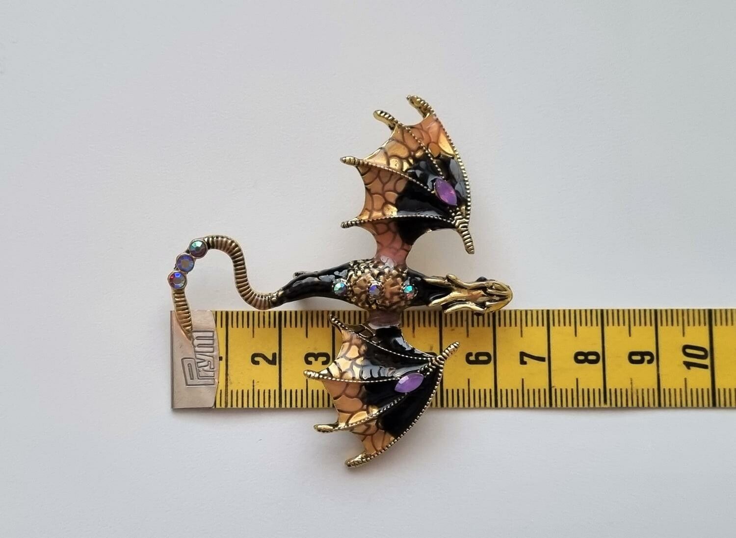 1 st detaljrik brosch hänge - Drake (svart/guld/orange)