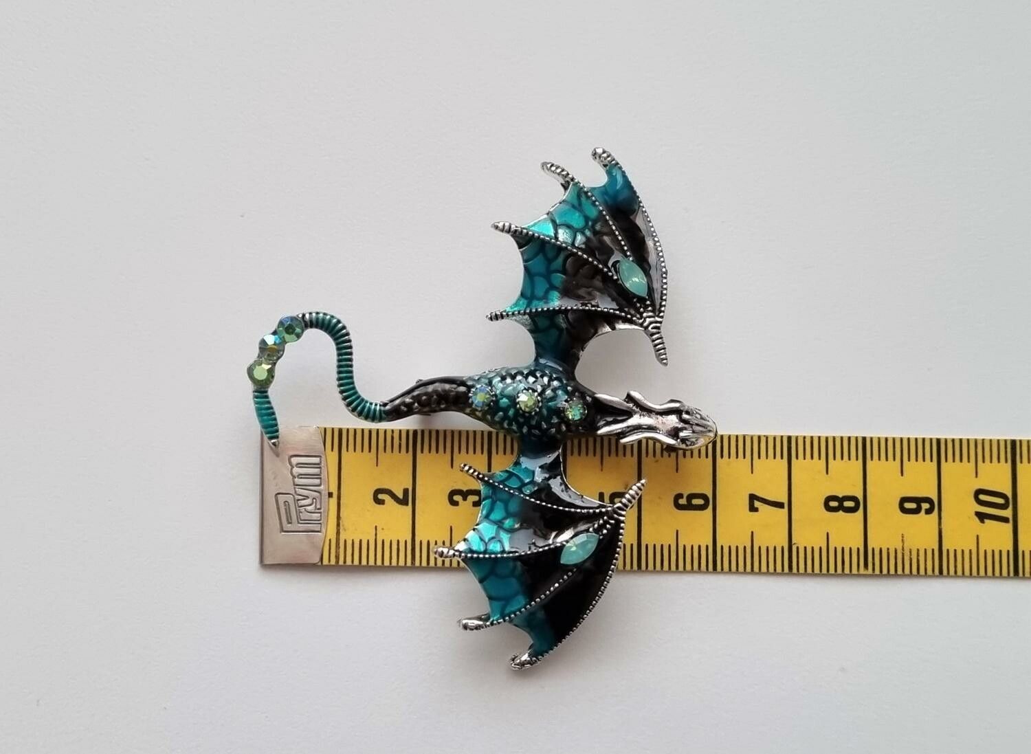 1 st detaljrik brosch hänge - Drake (turkos/svart)