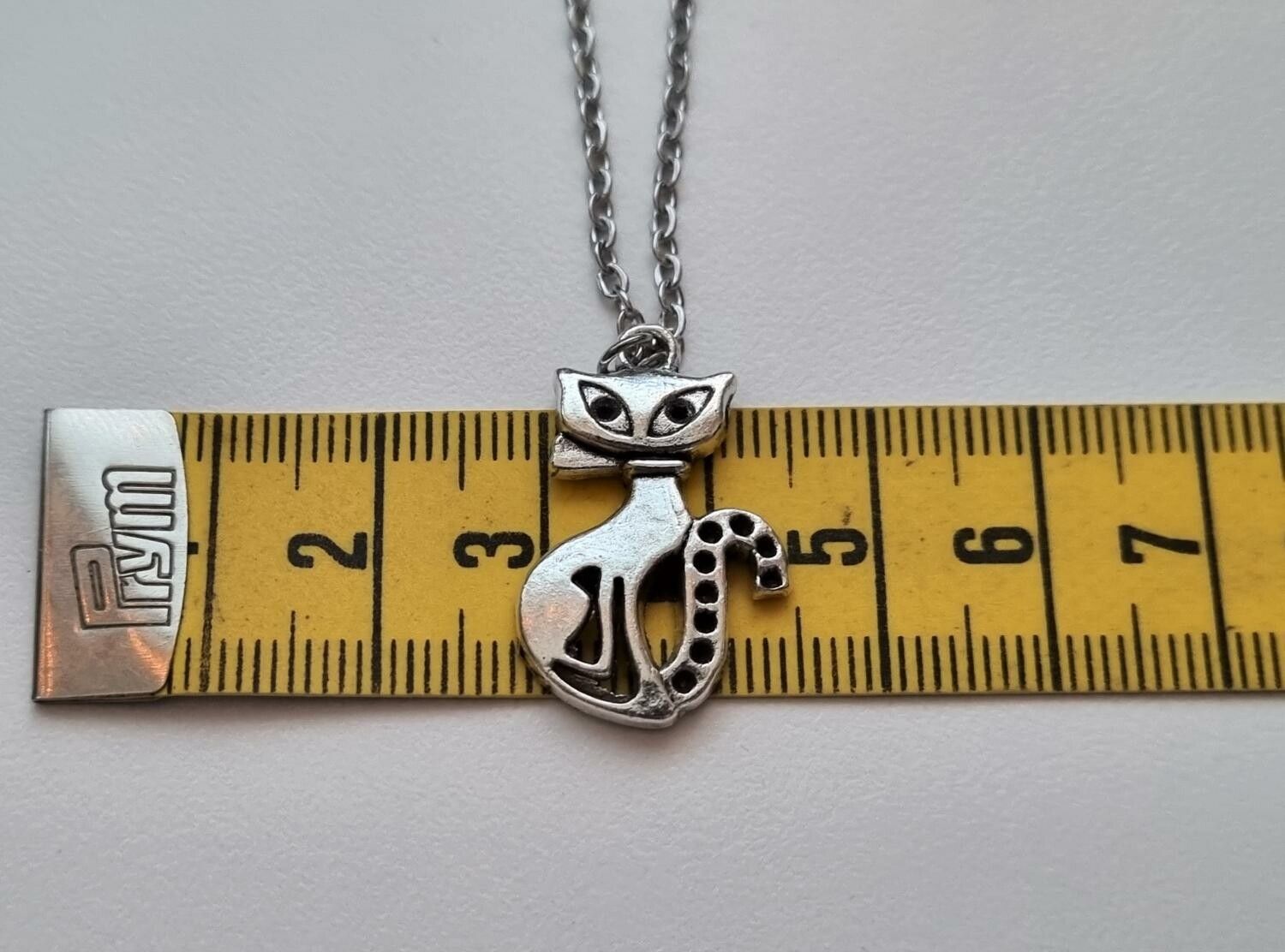 Halsband (50 cm) i rostfritt stål med en katt / kattberlock