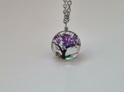 Halsband - Rund glasberlock med ett målat träd inuti (45 cm lång kedja)