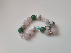 Sött armband med pärlor / stenar