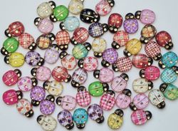 25 st nyckelpigor i resin, miniatyrer (blandade färger)