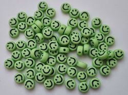 50 st pärlor smiley Smileypärlor (6 mm i diameter)