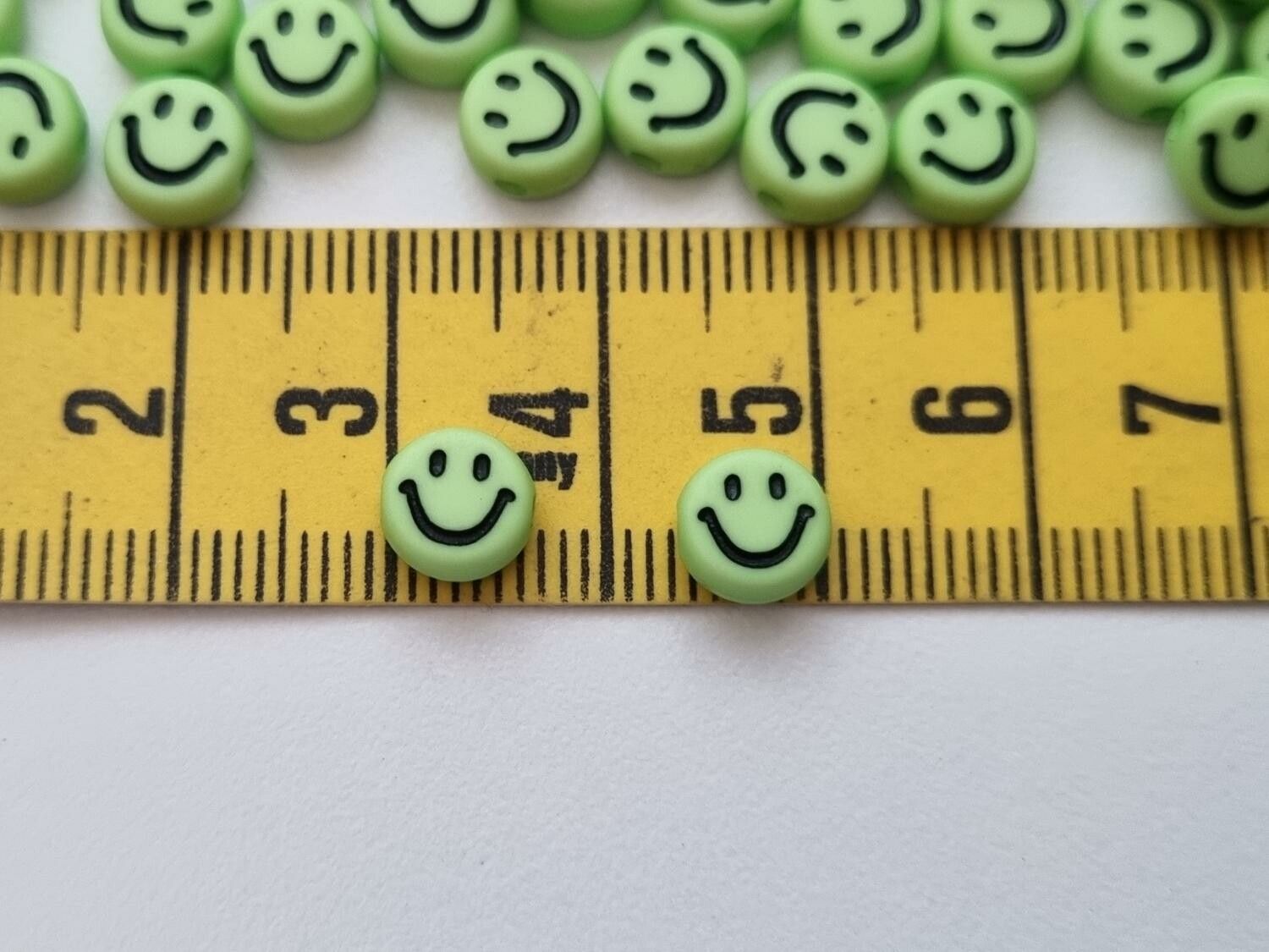 50 st pärlor smiley Smileypärlor (6 mm i diameter)