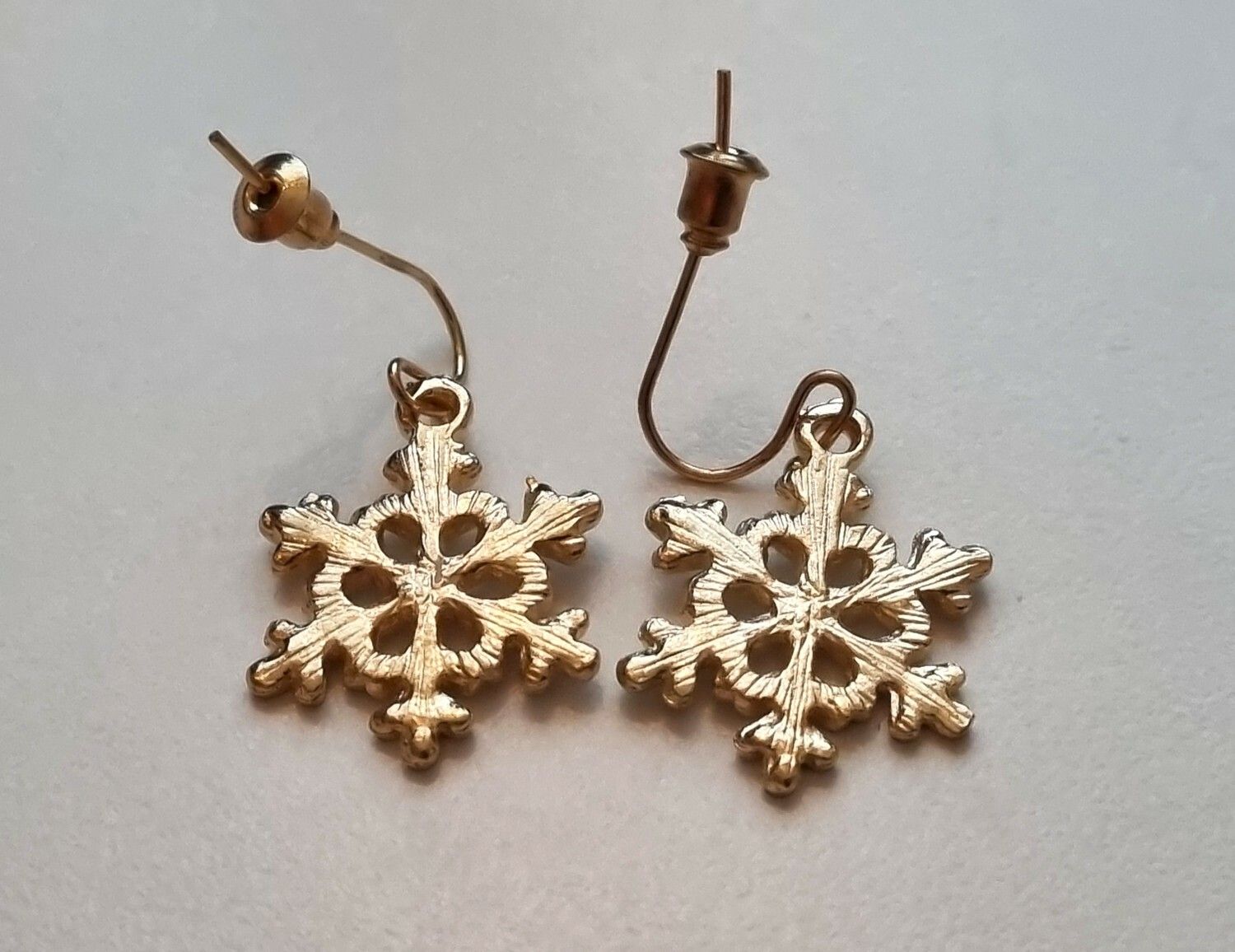 Örhängen Vita snöflingor