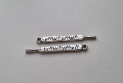 2 st termometer. Berlocker / charms