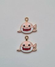 2 st rosa hajar / berlocker / charms