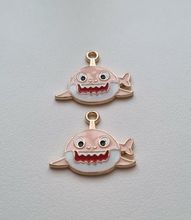 2 st rosa hajar / berlocker / charms