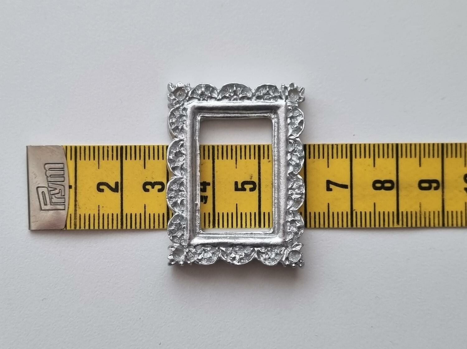 Miniatyr tavelram, ram - till dockhus, tittskåp med mera (variant 12)