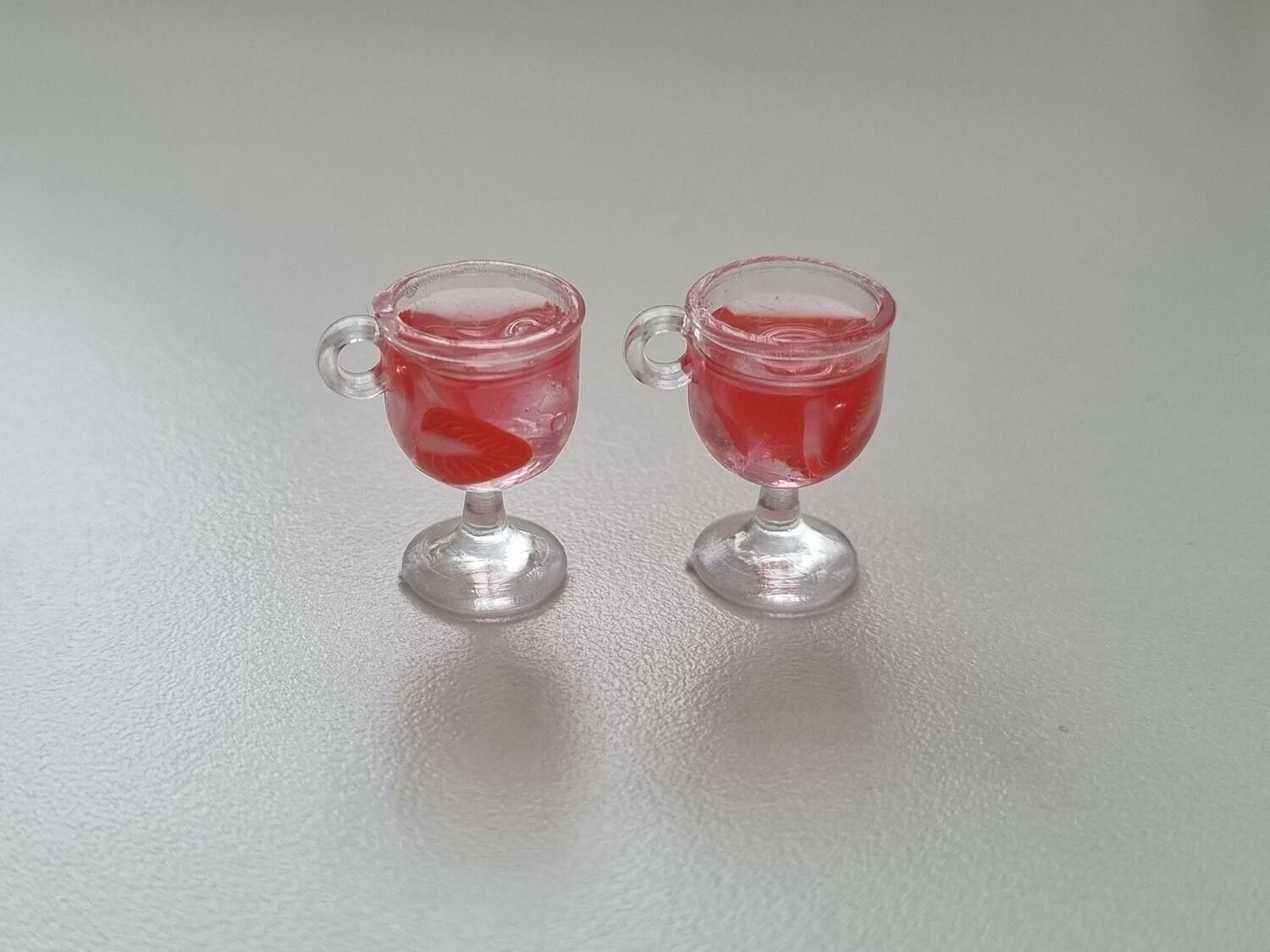 2 st små drinkar, miniatyrer