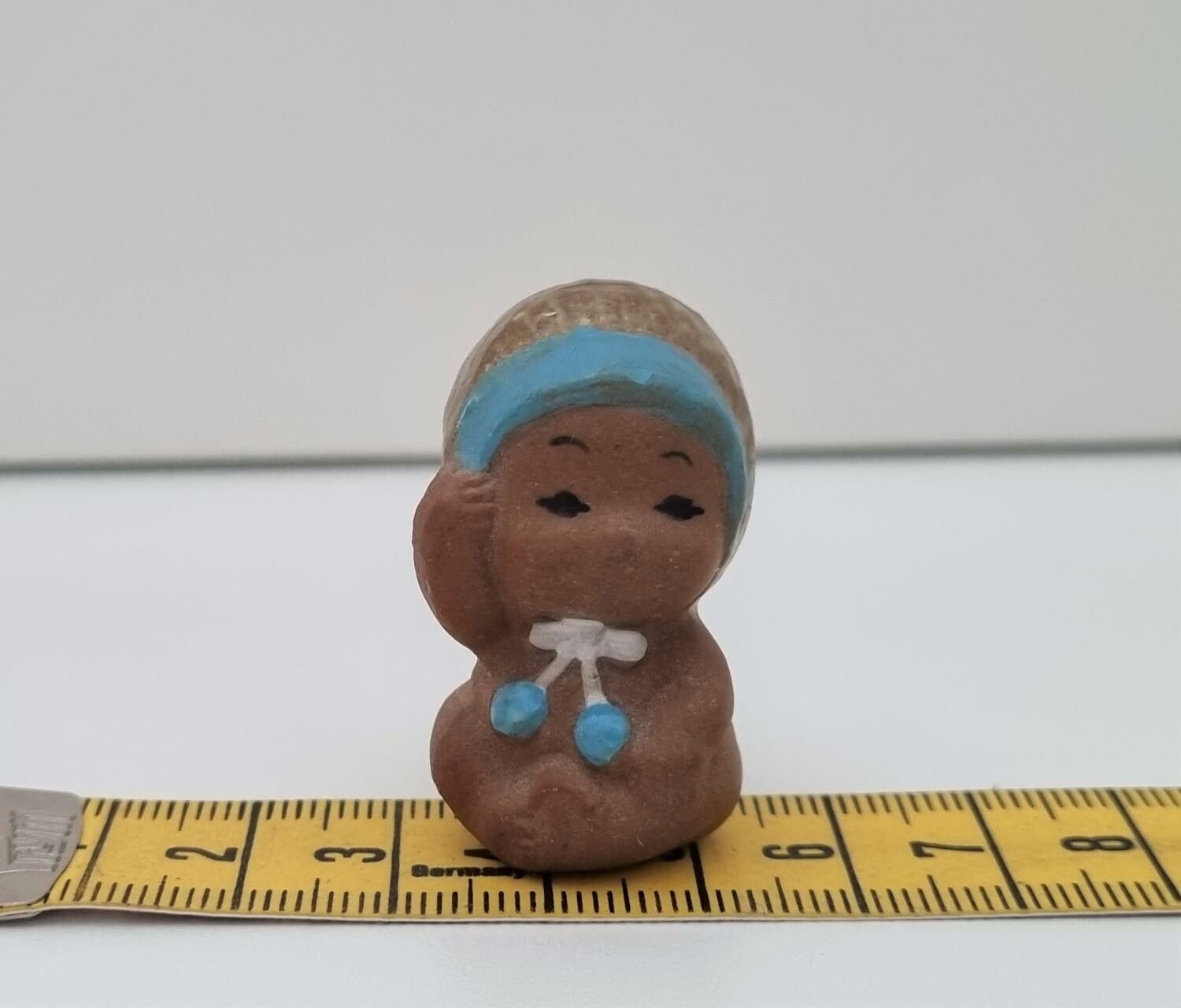 Liten flicka, prydnadsföremål / figurin för dekoration