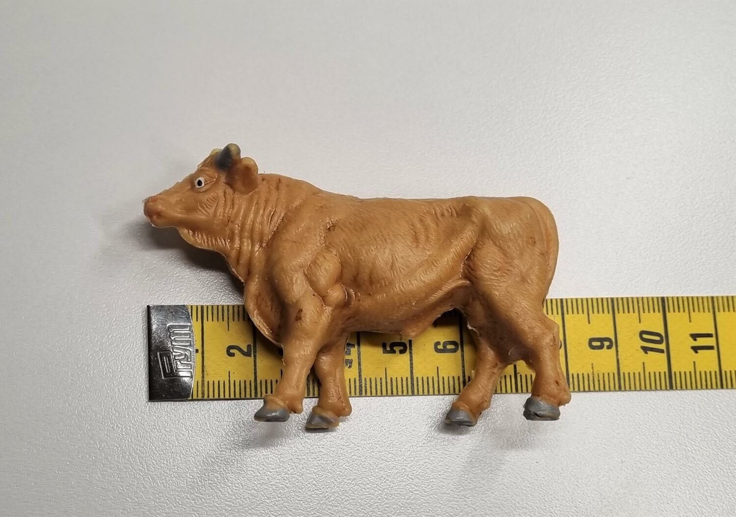 Tjur, Leksaksdjur, figur