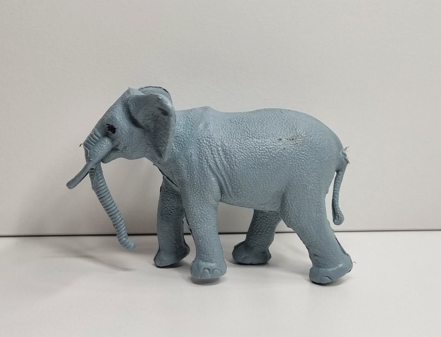 Elefant, Leksaksdjur, figur