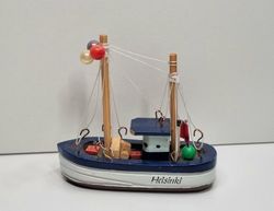 Fiskebåt i trä (variant 3)