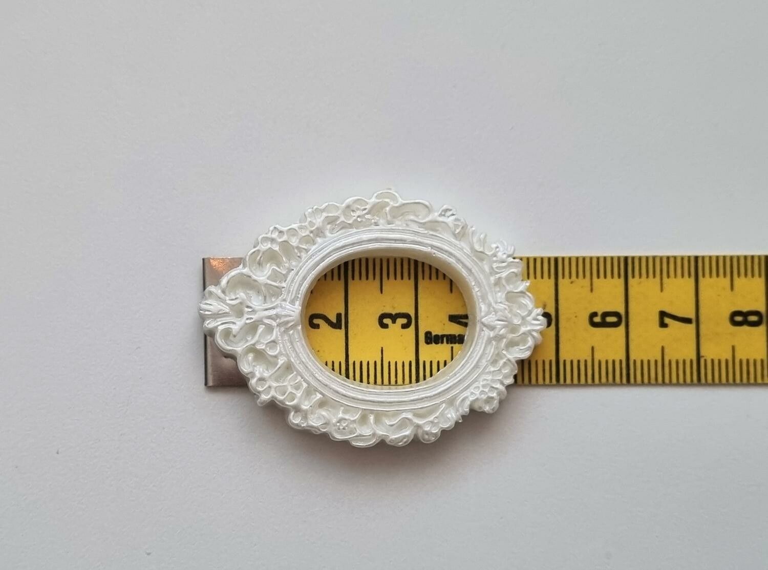 Miniatyr tavelram, ram - till dockhus, tittskåp med mera (variant 15)