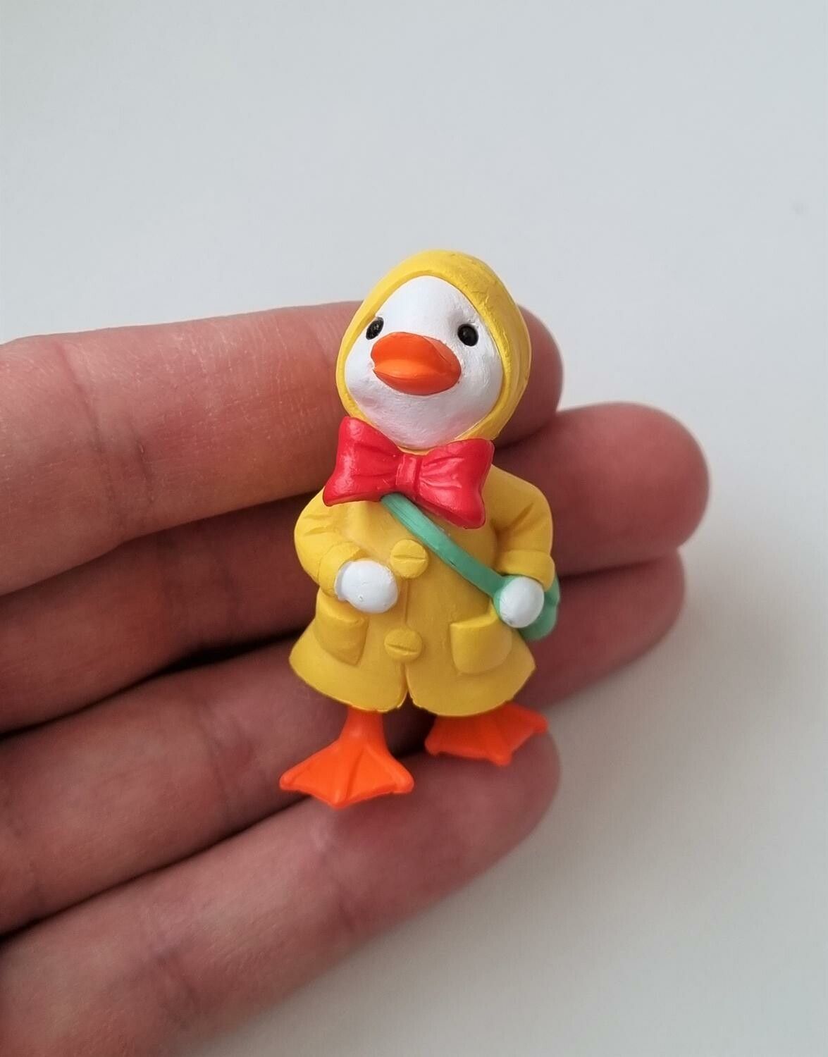 Söt anka i regnrock (variant 1)