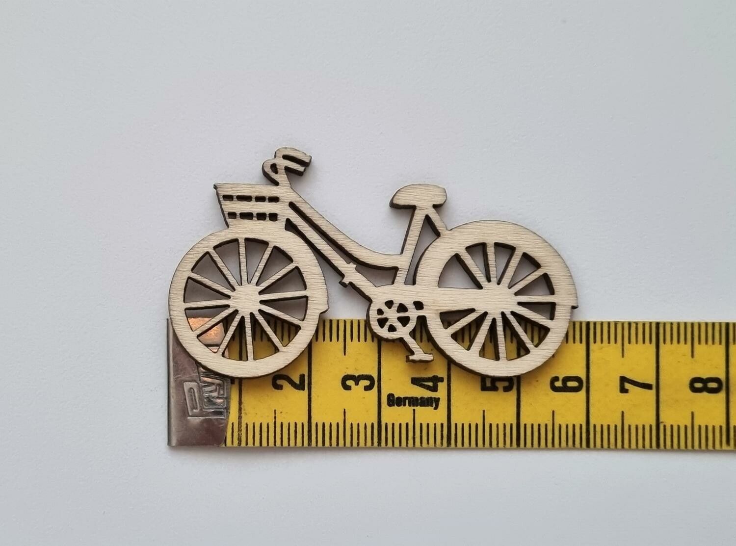 1 st cykel i trä, trädekoration, dekoration för scrapbooking
