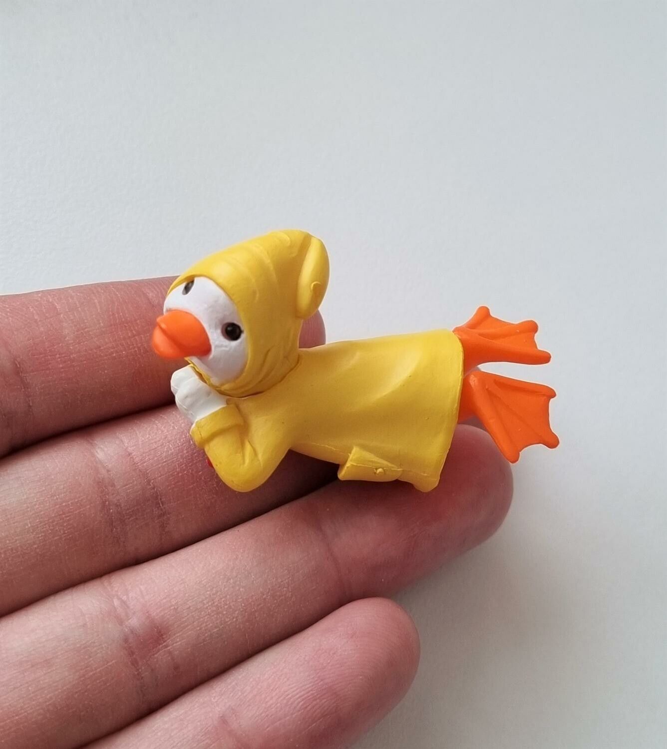 Söt anka i regnrock (variant 3)