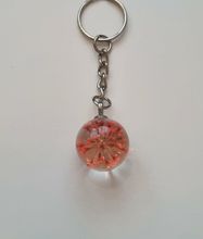 Nyckelring med rund glasberlock (Orange/röd)