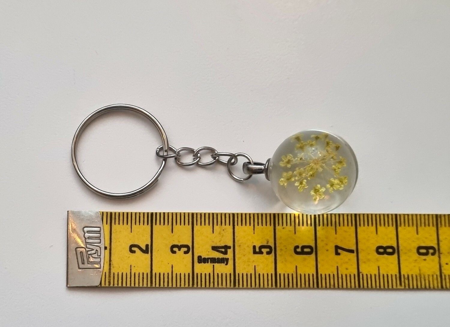 Nyckelring med rund glasberlock (gul)