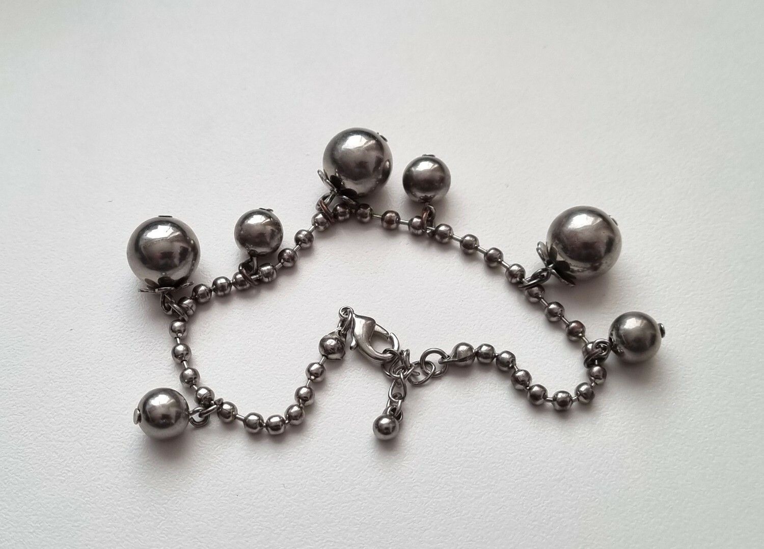Armband med kulor