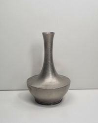 Silverfärgad vas, minivas i tenn - Markström Uppsala