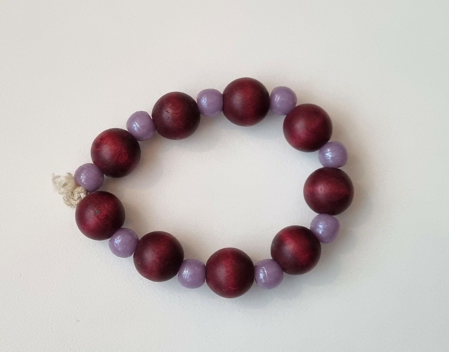 Simpelt litet armband med pärlor