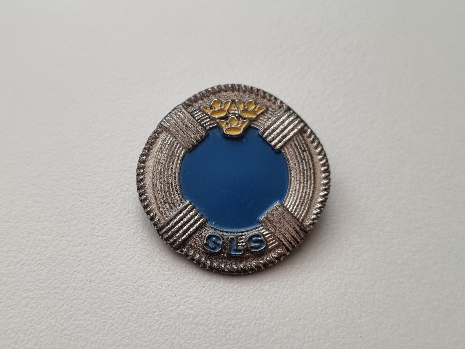 Simmärke SLS. Pin / nålmärke