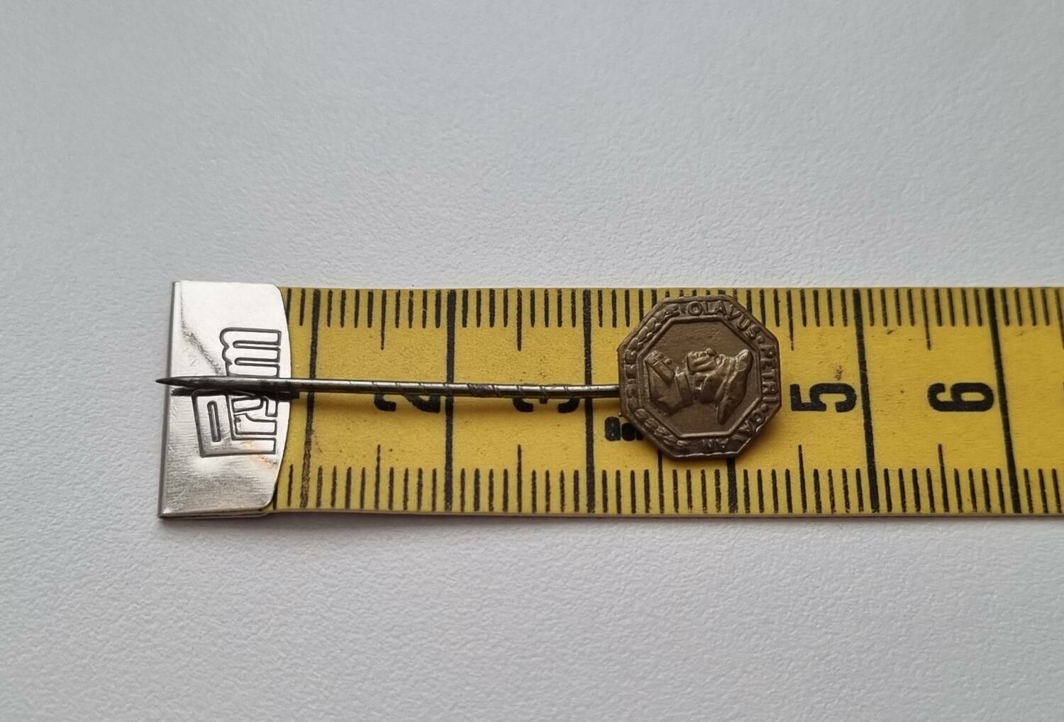 Olaus Petri. Pin / nålmärke