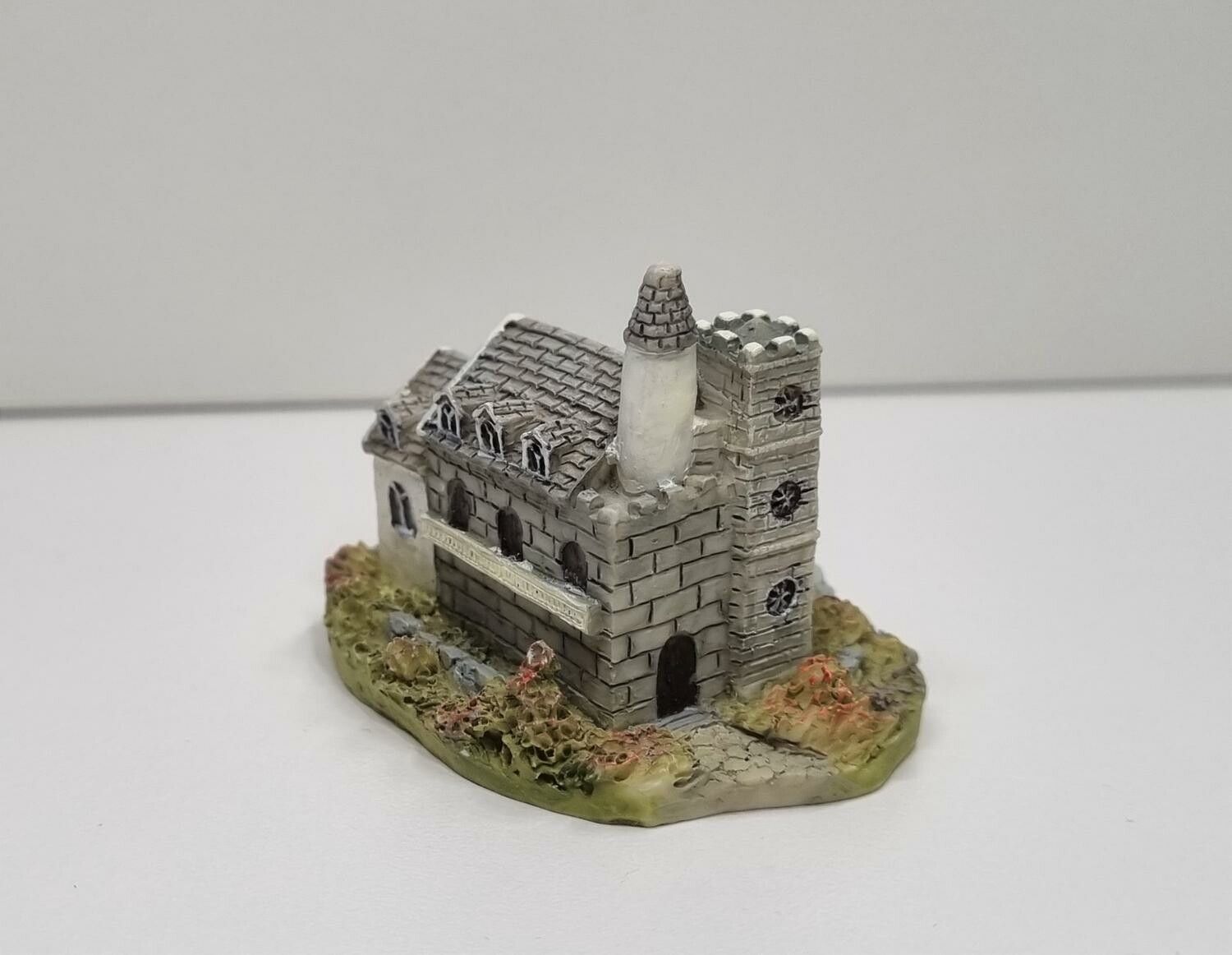 Miniatyrkyrka, minikyrka (hus nr 64)