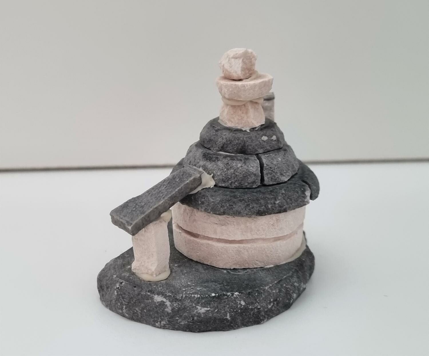 Miniatyrhus, minihus - Trulli / stenhus (hus nr 164)