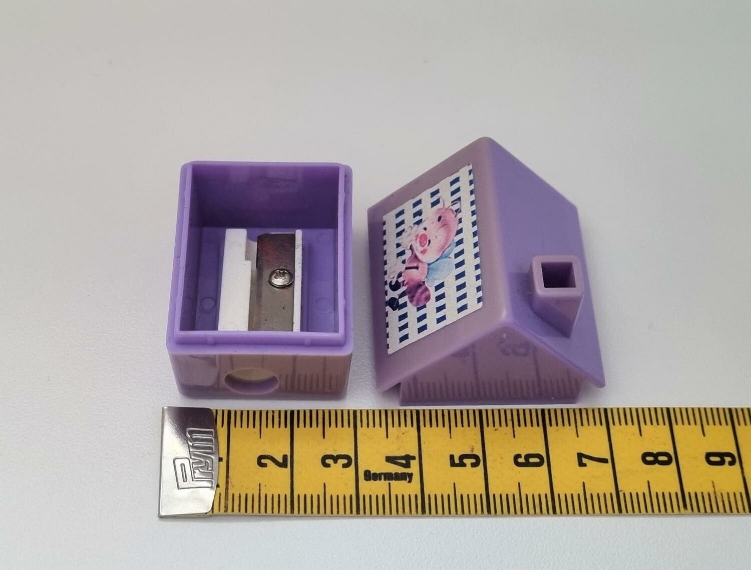 Miniatyrhus, Pennvässare i plast (hus nr 203)