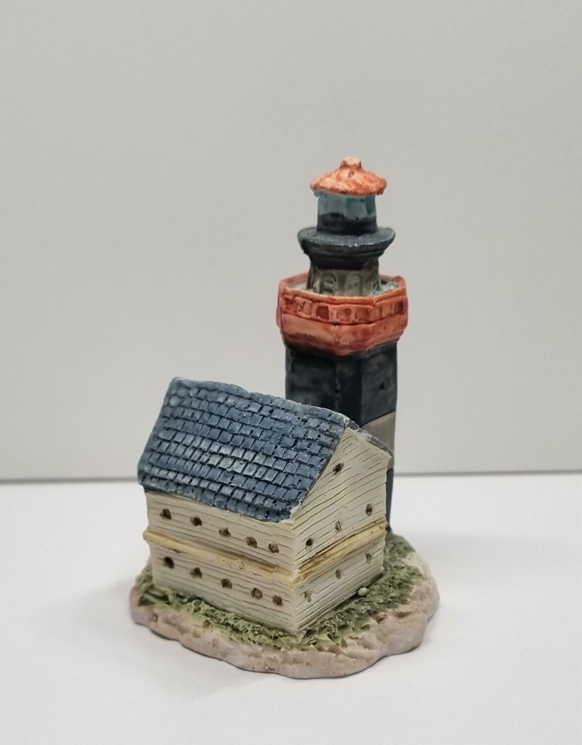 Miniatyrfyr, minifyr, fyrhus
