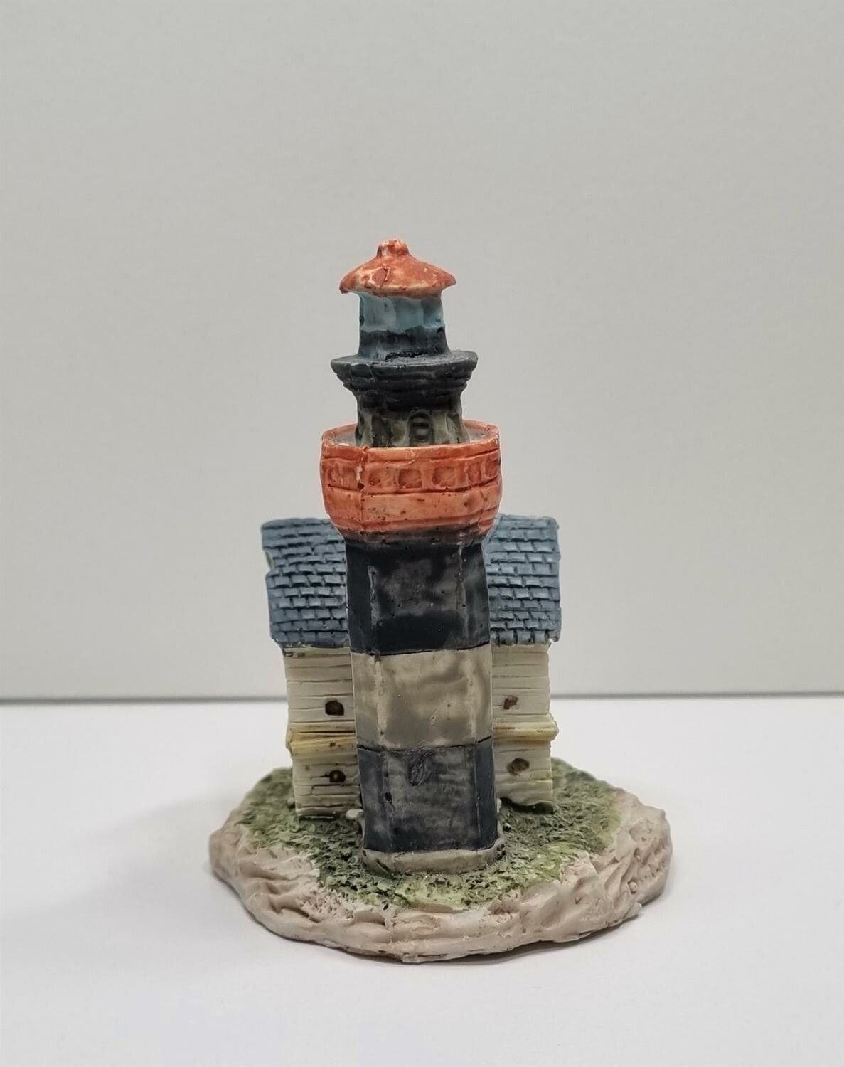Miniatyrfyr, minifyr, fyrhus