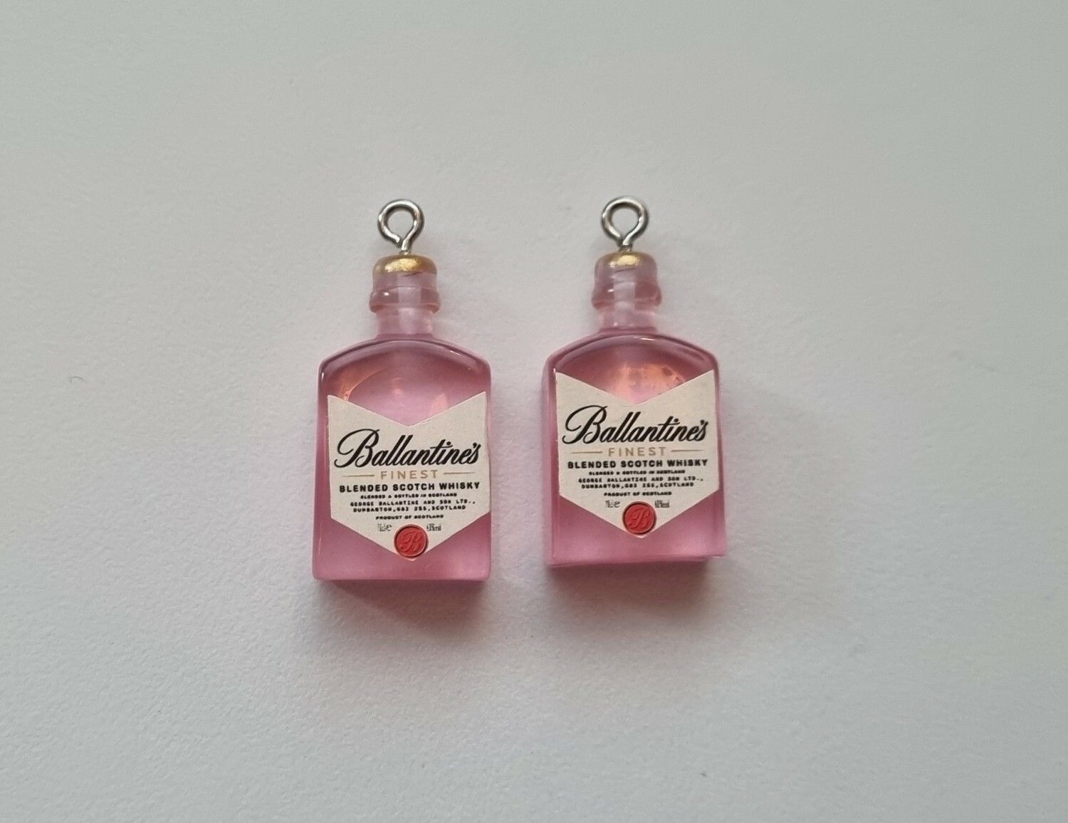 2 st Flaskor / miniflaskor Berlocker