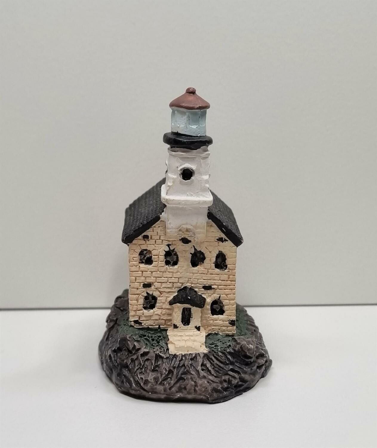 Miniatyrfyr, minifyr, fyrhus