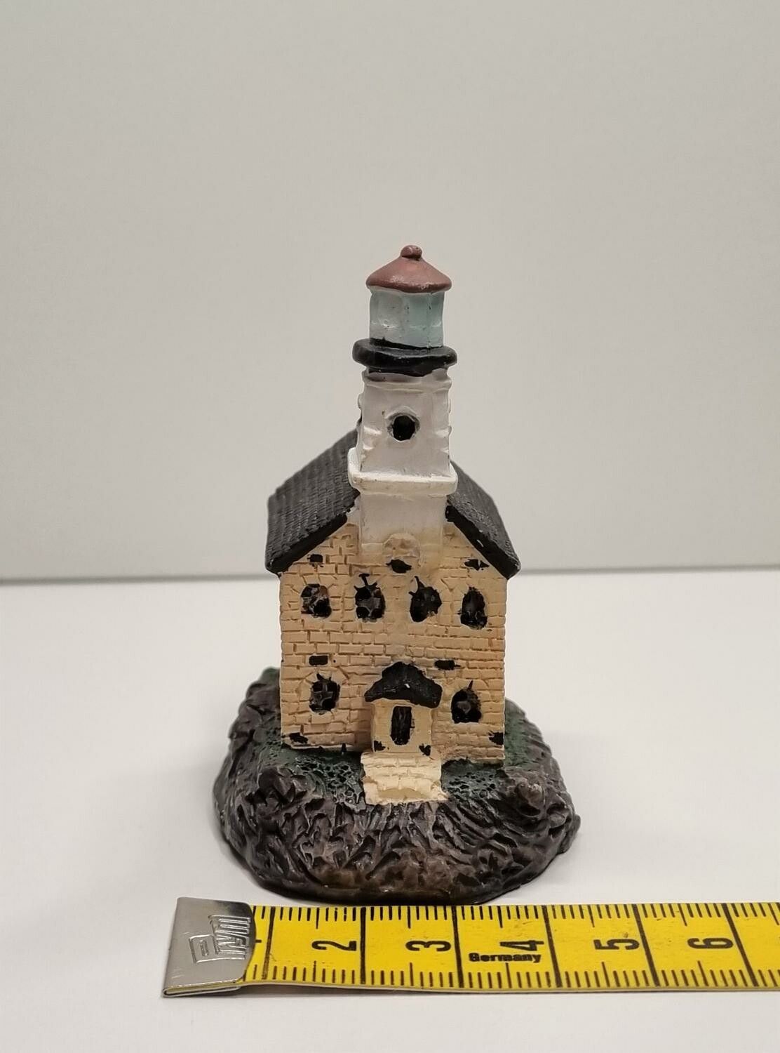 Miniatyrfyr, minifyr, fyrhus