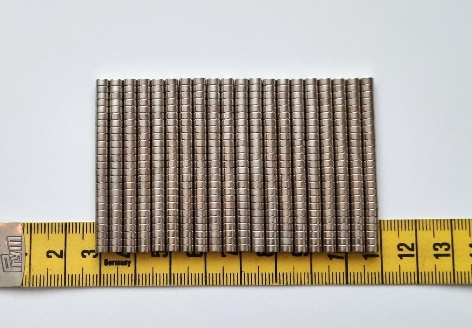 500 st Neodymium magneter (4x2 mm) runda magneter