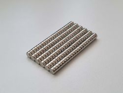 100 st Neodymium magneter (4x2 mm) runda magneter
