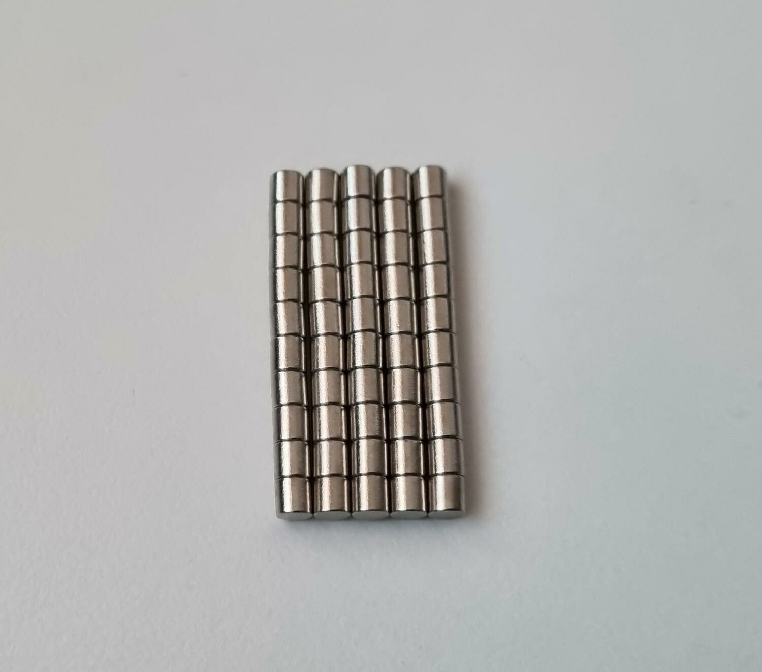 50 st Neodymium magneter (3x3 mm) runda magneter