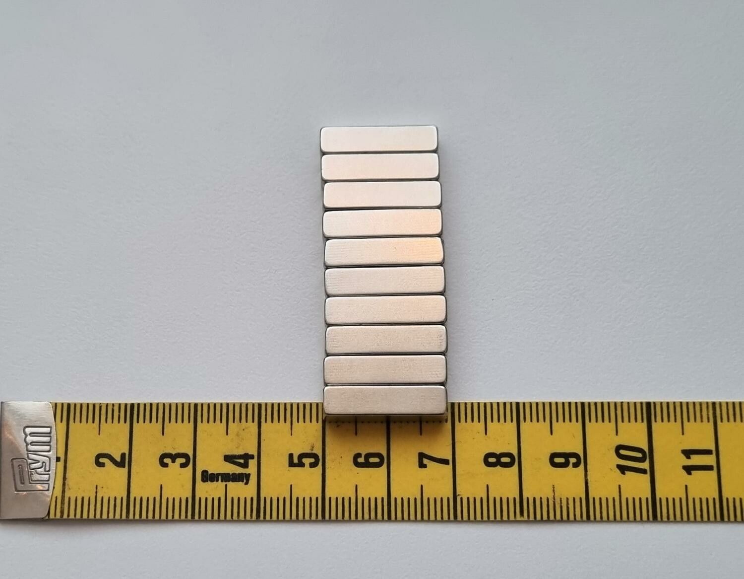 10 st Neodymium magneter (19x5x5 mm) fyrkantiga magneter