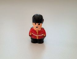 Handmålad livvakt / garde - Miniatyr / figurin för dockskåpet, tittskåp mm