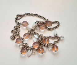 Halsband med glaskulor och stenar (63 cm, 54,8 gram)
