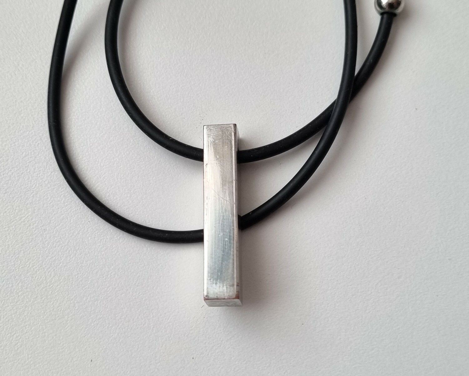 Halsband med stav